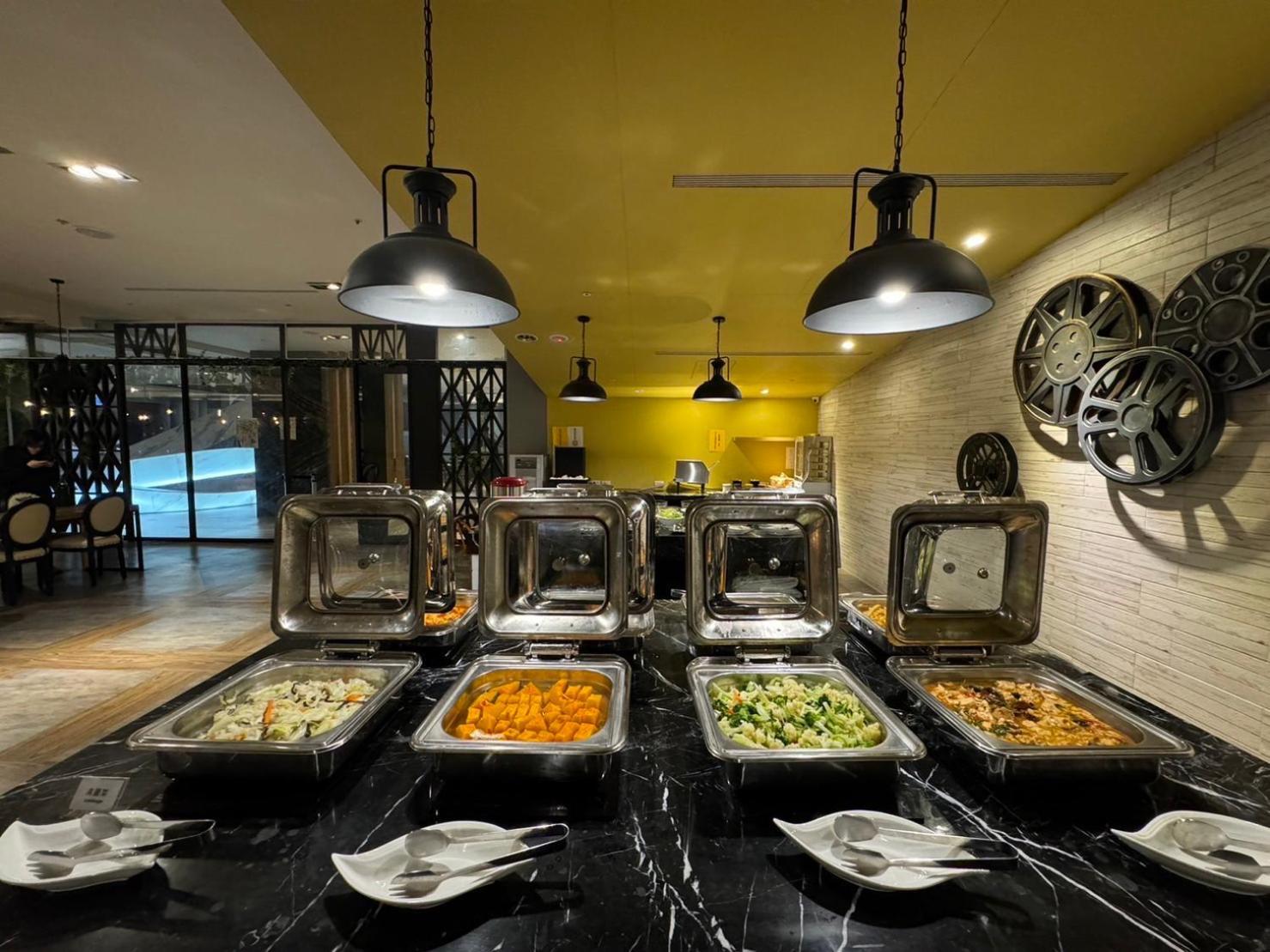 Ningcui Business Hotel Taichung Dış mekan fotoğraf